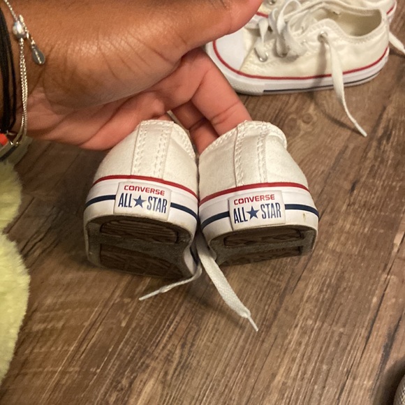 Converse - Picture 3 of 6